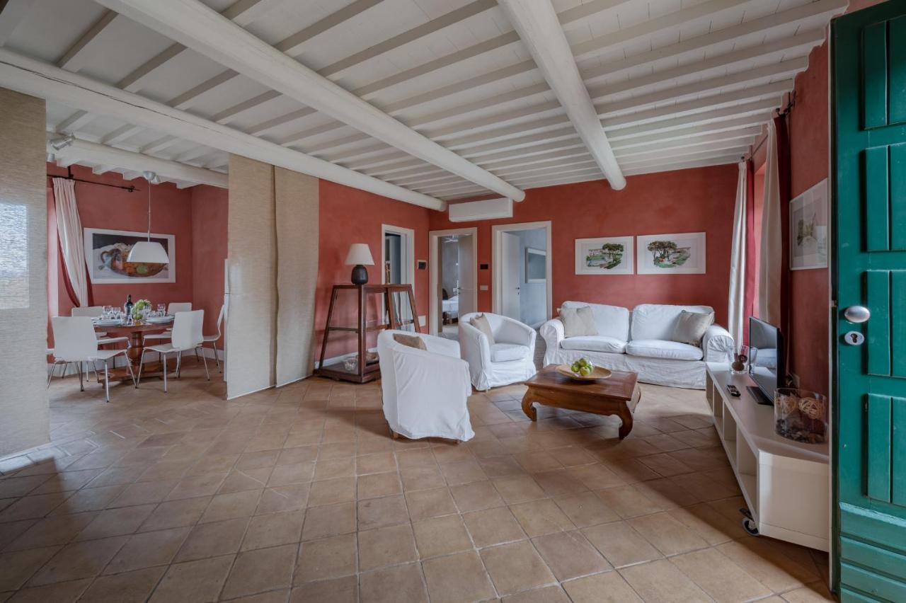 Le Versegge Resort Braccagni Buitenkant foto
