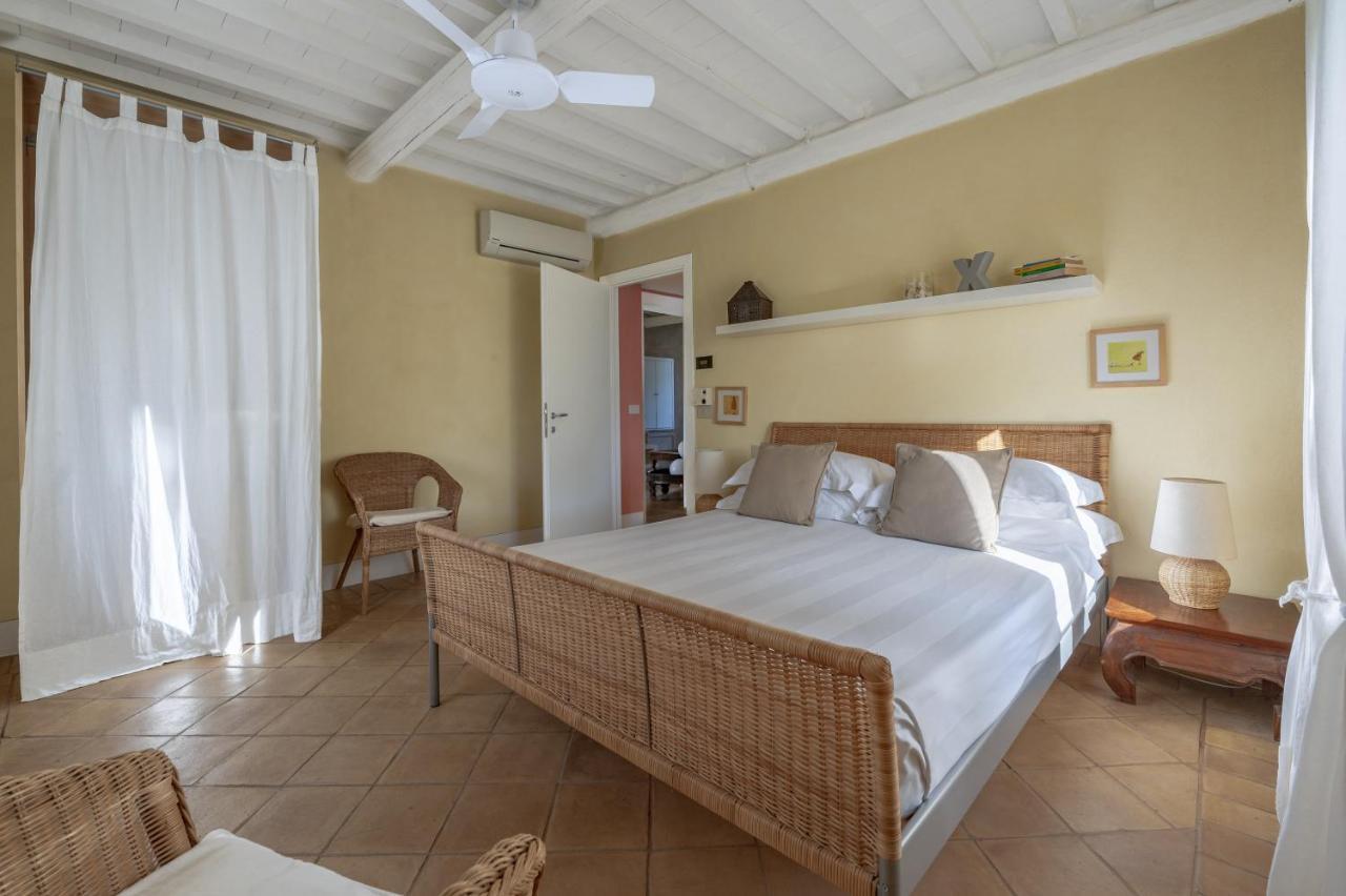 Le Versegge Resort Braccagni Buitenkant foto