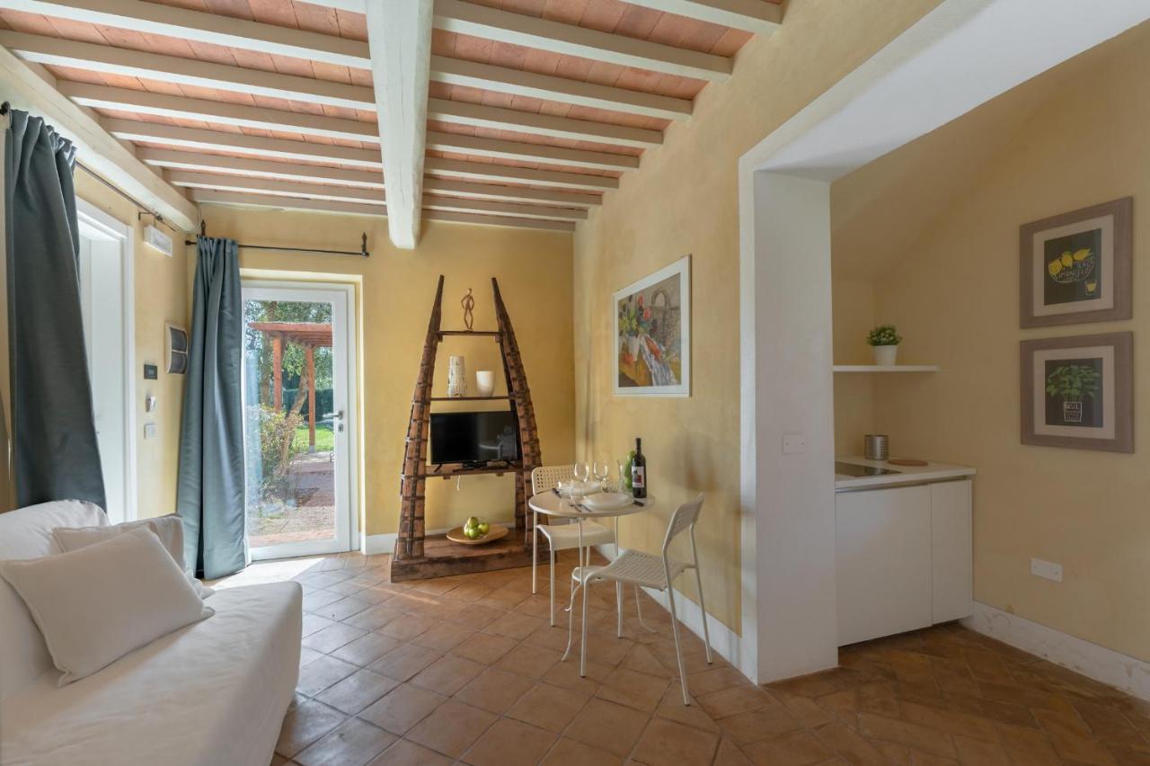 Le Versegge Resort Braccagni Buitenkant foto