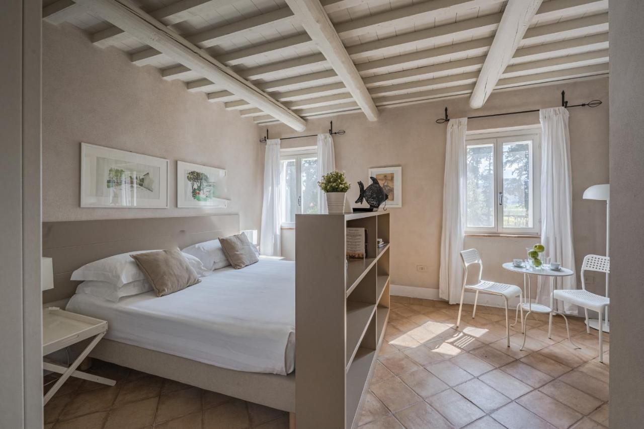 Le Versegge Resort Braccagni Buitenkant foto